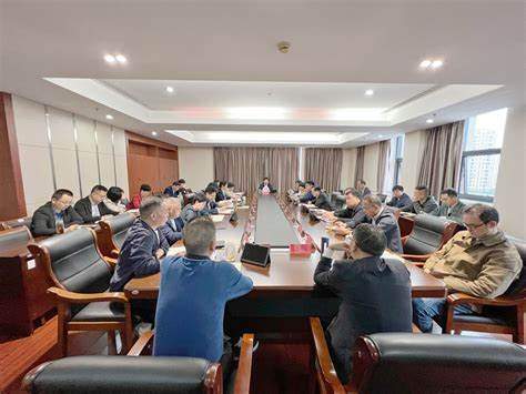 教育部召開黨組擴大會，學習貫徹習近平總書記重要講話和2025年全國兩會精神